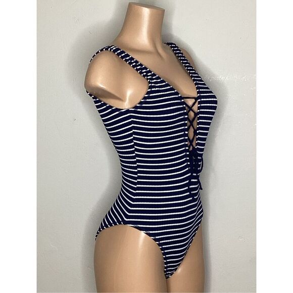 New. Robin Piccone plunge neck lace-up swimsuit. Size 4. Retails $179 - Picture 5 of 12